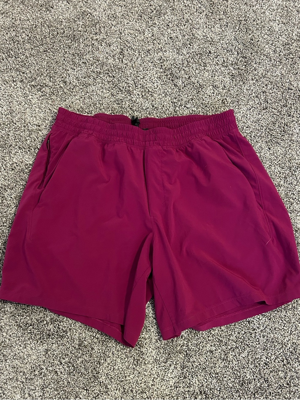 Lululemom Pace Breaker Shorts Men’s Size XL Linerless Magenta Purple Pink 7 Inch